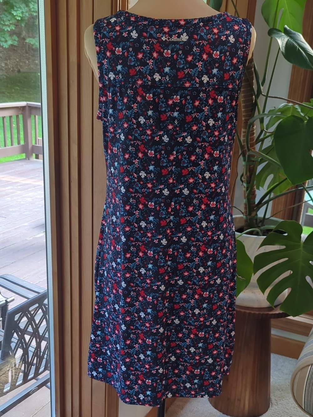 Columbia Floral Active Dress Sleeveless with Pockets Size M - Picture 4 of 7